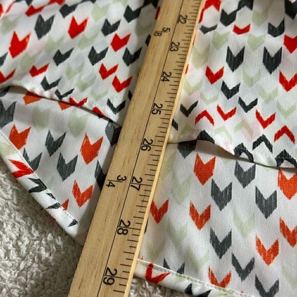 Lilla P Top Womens Small pop over chiffon Blouse roll up sleeves light tunic - Picture 6 of 10